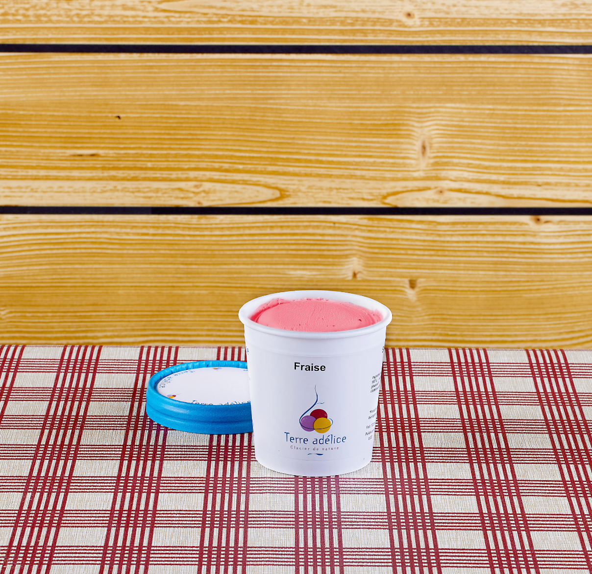 Sorbet fraise artisanam Terre adélice carte Printemps 2025 Basilic & Co